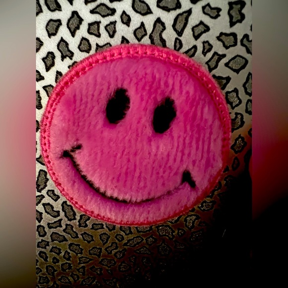 Pink Fuzzy Smiley planner in Mint - Picture 3 of 5